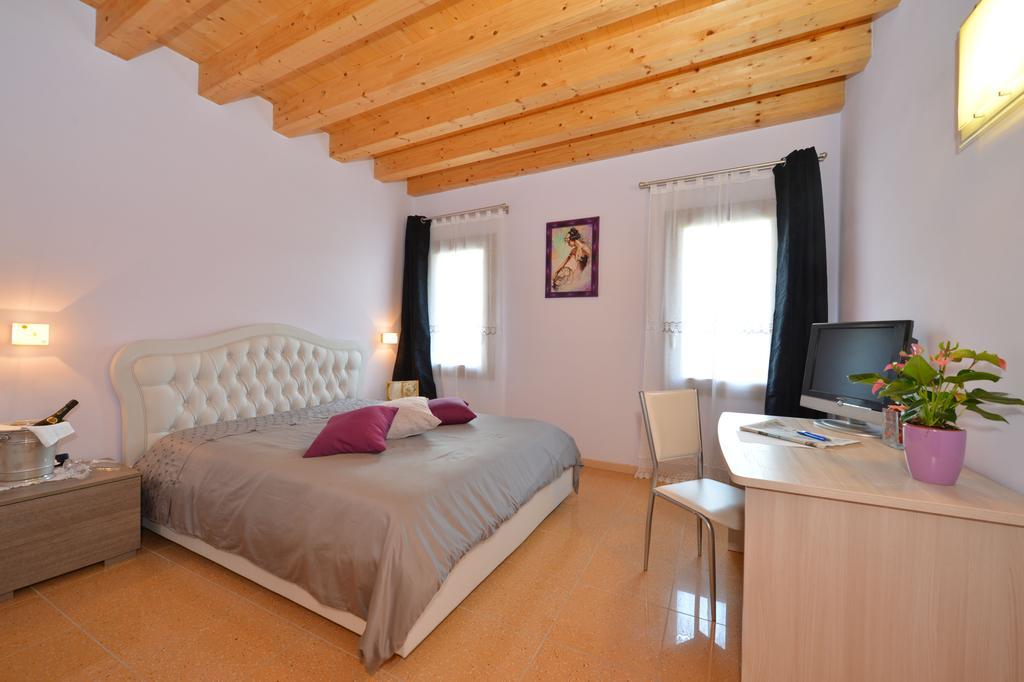Artemide Bed and Breakfast San Bonifacio Habitación foto